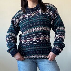 American Vintage Navy and Green Patterned Sweater